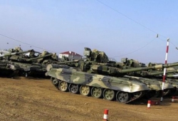 Около тысячи единиц новой боевой техники поступит на вооружение в Восточный военный округ