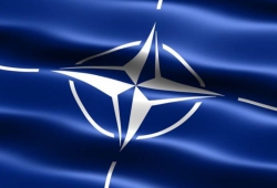 НАТО заходит с Севера